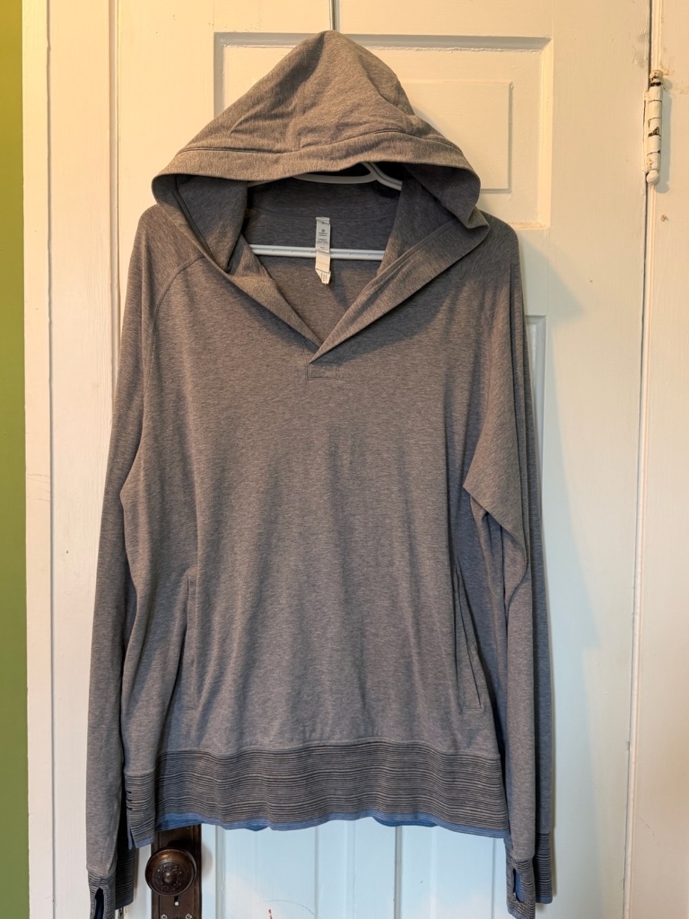 Men's Lululemon Hooded Pullover Sweater - Gray
